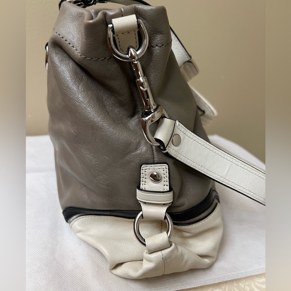 Coach Ashley Taupe and Cream Leather Shoulder Bag - Picture 10 of 14